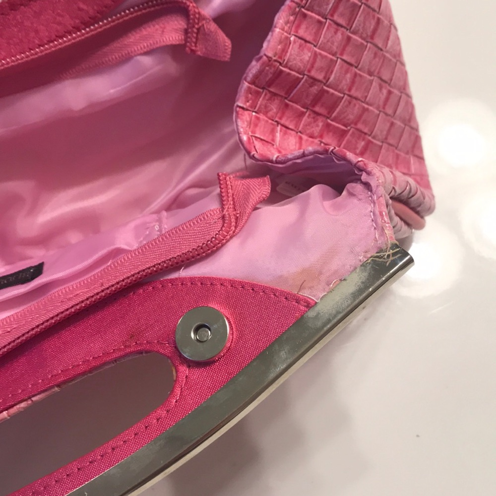 Small Clutch - Picture 7 of 8
